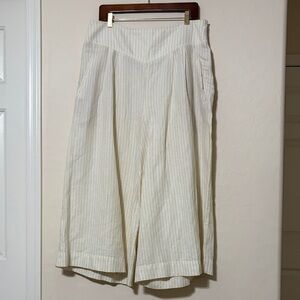 Anthropologie Stylish Cream Striped Wide-Leg Cropped Pants size 12